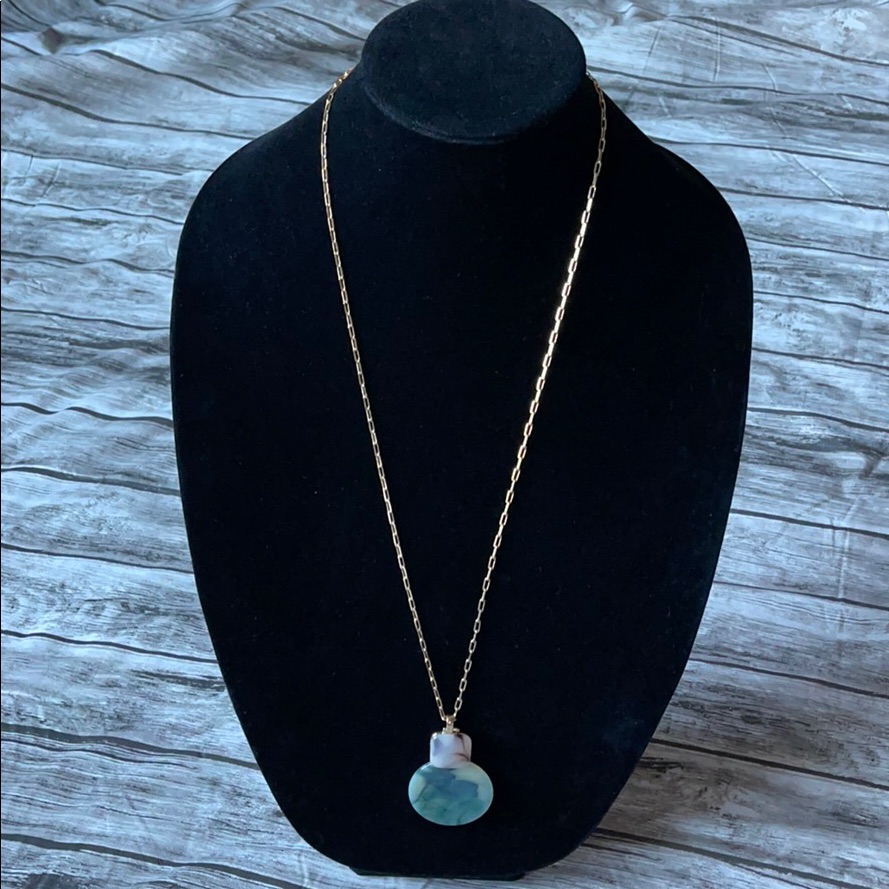A New Day Tortoise Pendant Necklace Jade Gold 13$